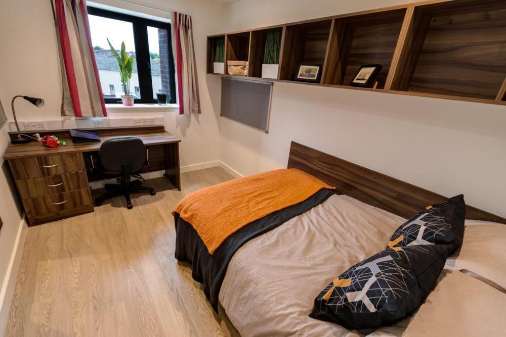 Zeni Ensuite Rooms In Exeter Kültér fotó